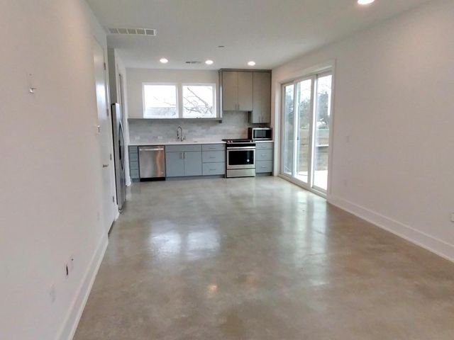 7309 Bennett Ave B, Austin, TX 78752