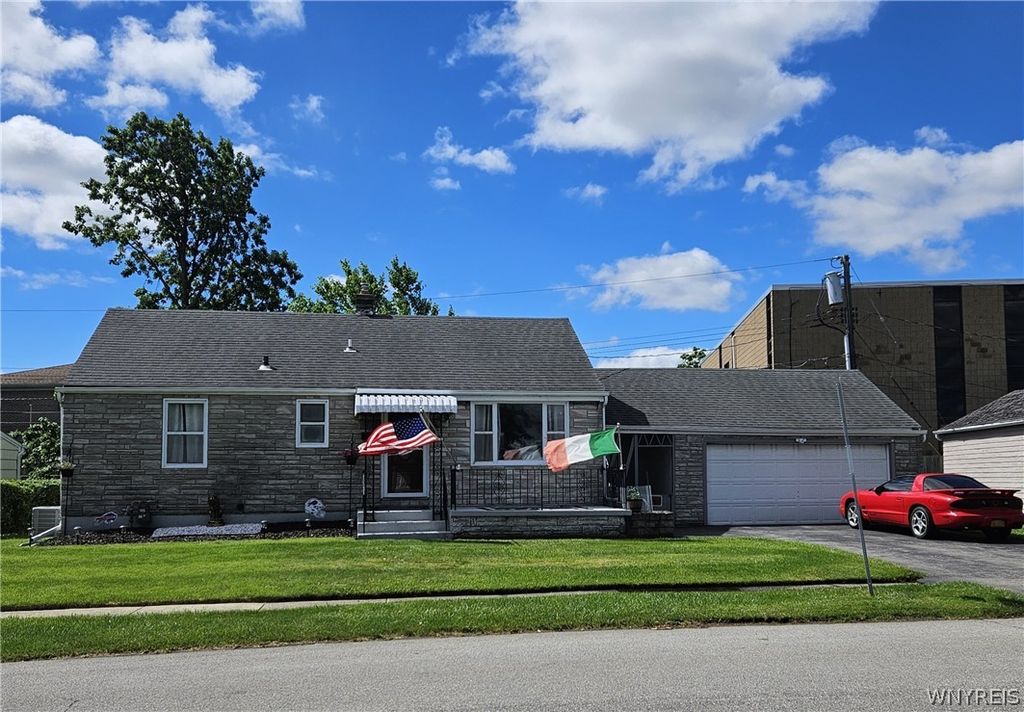 11 Loretto Drive, Cheektowaga, NY 14225