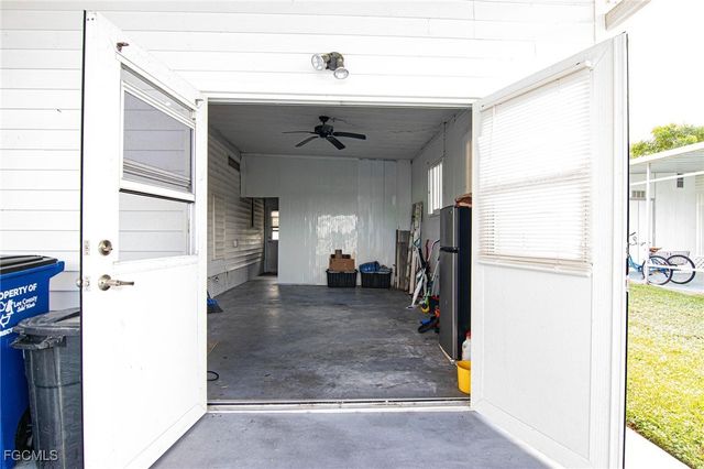 653 Future DR, North Fort Myers, FL 33917