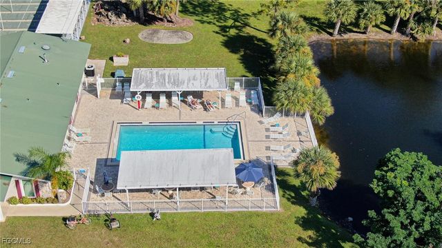 653 Future DR, North Fort Myers, FL 33917