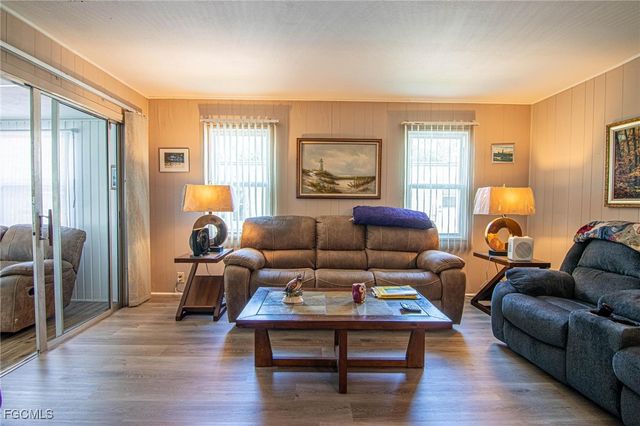 653 Future DR, North Fort Myers, FL 33917