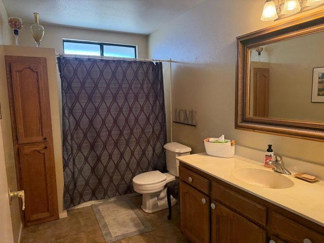 2468 Falcon Drive, Paso Robles, CA 93446