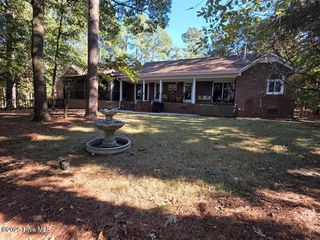 335 Sprunt Drive, Clinton, NC 28328