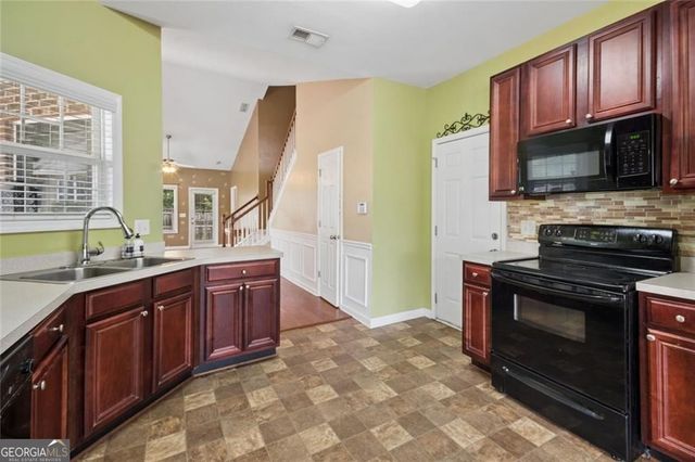2555 Flat Shoals Road 2501, Atlanta, GA 30349