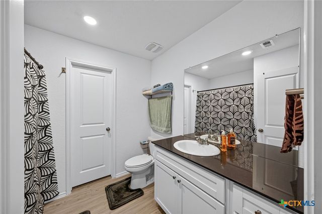 236 Kayden Court, Marion, TX 78124