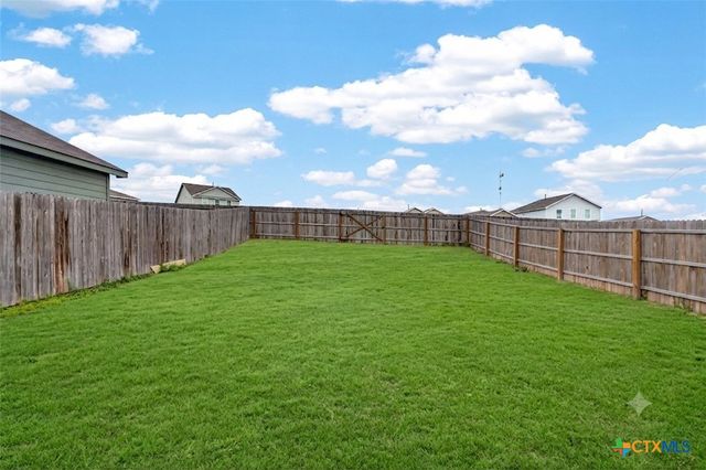 236 Kayden Court, Marion, TX 78124