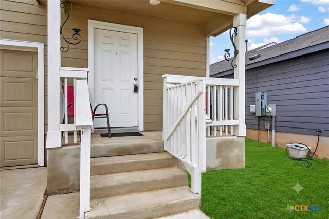 236 Kayden Court, Marion, TX 78124