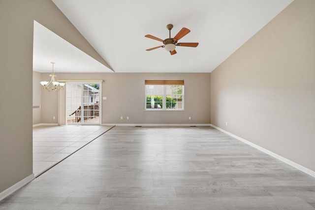 11913 W 107th Place, St. John, IN 46373