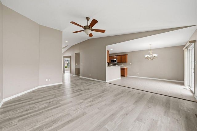 11913 W 107th Place, St. John, IN 46373