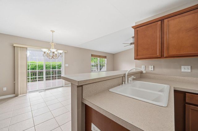 11913 W 107th Place, St. John, IN 46373