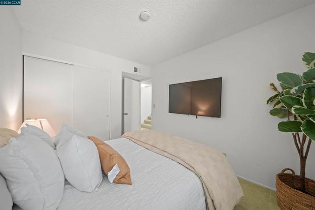 4430 Eagle Peak Rd D, Concord, CA 94521