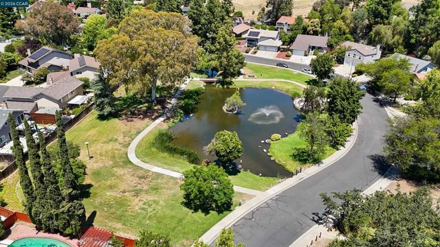 4430 Eagle Peak Rd D, Concord, CA 94521