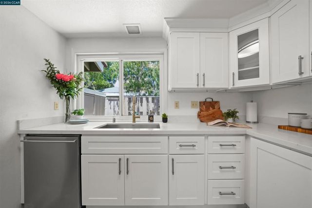 4430 Eagle Peak Rd D, Concord, CA 94521
