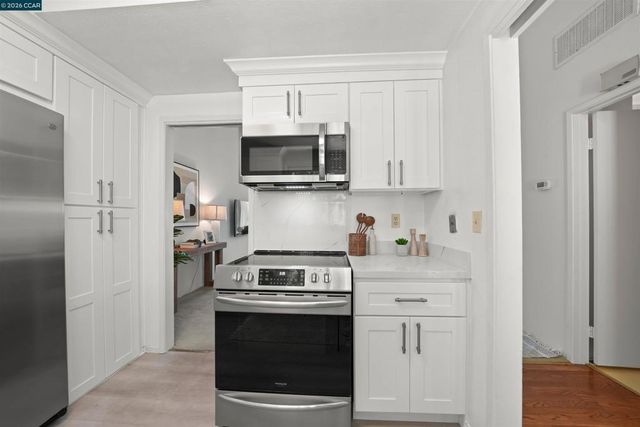 4430 Eagle Peak Rd D, Concord, CA 94521