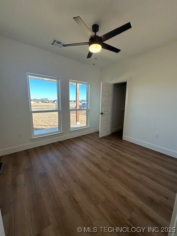 204 Wilson Loop, Durant, OK 74701