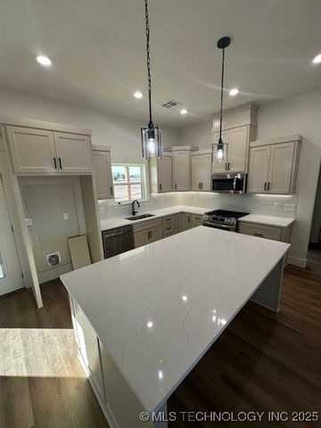 204 Wilson Loop, Durant, OK 74701