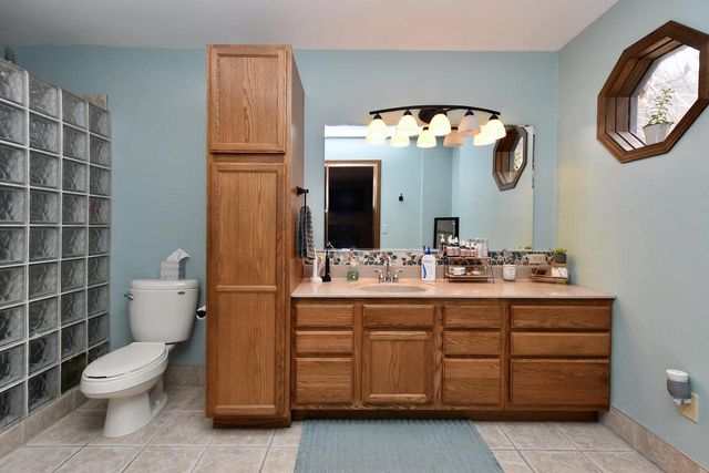 386 PLEASANT HILL DRIVE, Winona, MN 55987