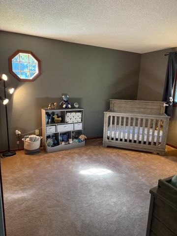 386 PLEASANT HILL DRIVE, Winona, MN 55987