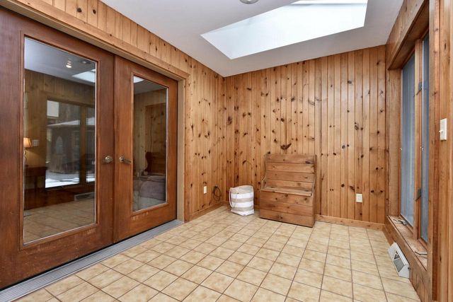 386 PLEASANT HILL DRIVE, Winona, MN 55987