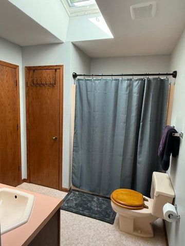 386 PLEASANT HILL DRIVE, Winona, MN 55987