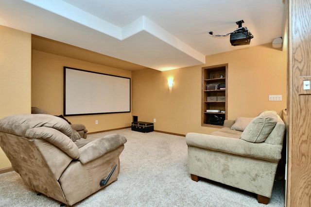 386 PLEASANT HILL DRIVE, Winona, MN 55987