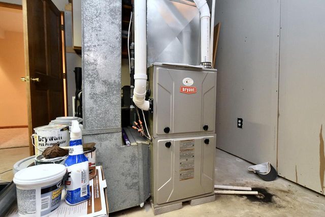 386 PLEASANT HILL DRIVE, Winona, MN 55987