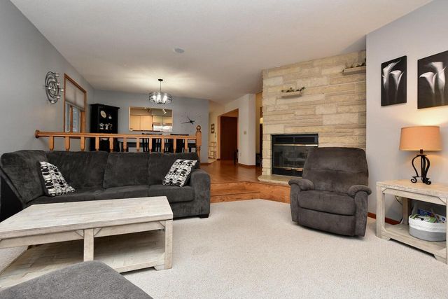 386 PLEASANT HILL DRIVE, Winona, MN 55987