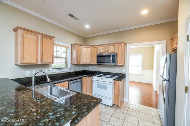 4502 Regent Drive, Wilmington, NC 28412