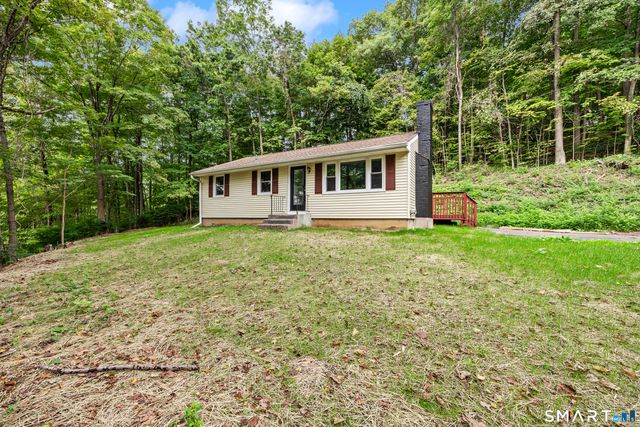 30 Mountain View Terrace, North Branford, CT 06513