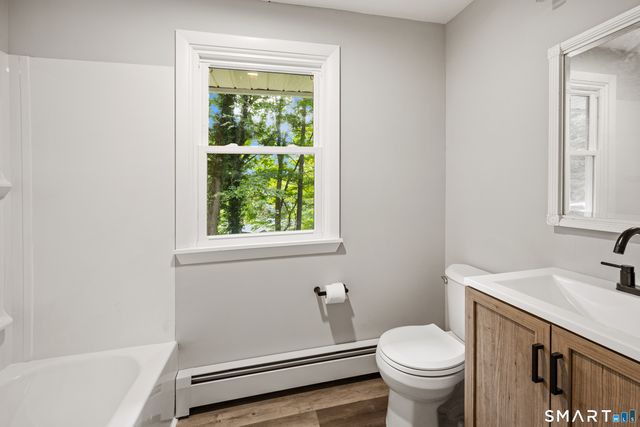 30 Mountain View Terrace, North Branford, CT 06513