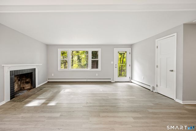 30 Mountain View Terrace, North Branford, CT 06513