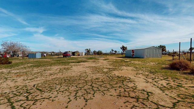 57775 Junipero Trail, Yucca Valley, CA 92284