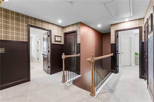 5070 Sierra Creek Drive, Hoschton, GA 30548