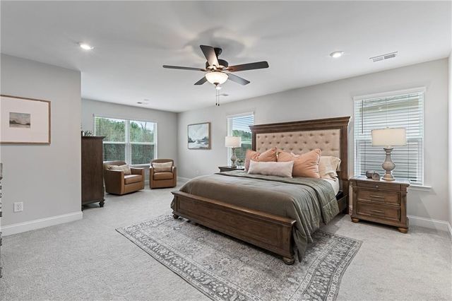 5070 Sierra Creek Drive, Hoschton, GA 30548