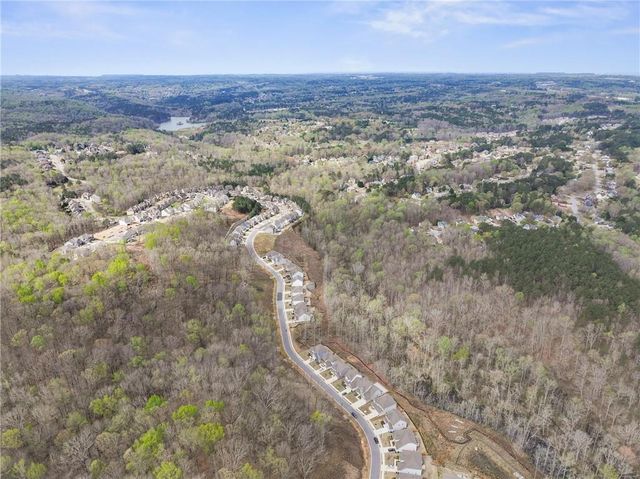 5070 Sierra Creek Drive, Hoschton, GA 30548