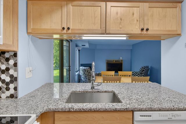 350 Briarcrest Drive 158, Ann Arbor, MI 48104