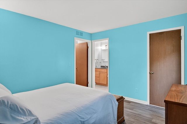 350 Briarcrest Drive 158, Ann Arbor, MI 48104