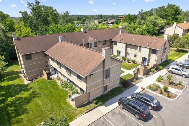 350 Briarcrest Drive 158, Ann Arbor, MI 48104