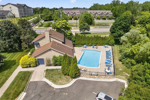 350 Briarcrest Drive 158, Ann Arbor, MI 48104