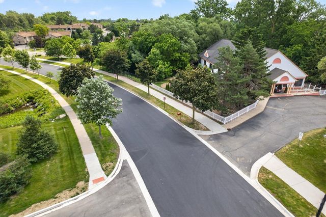 350 Briarcrest Drive 158, Ann Arbor, MI 48104