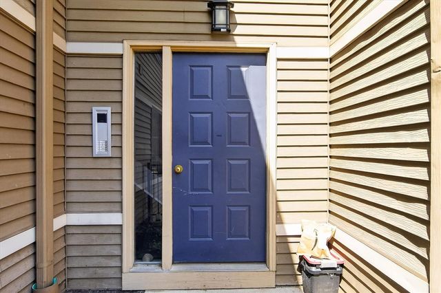 350 Briarcrest Drive 158, Ann Arbor, MI 48104