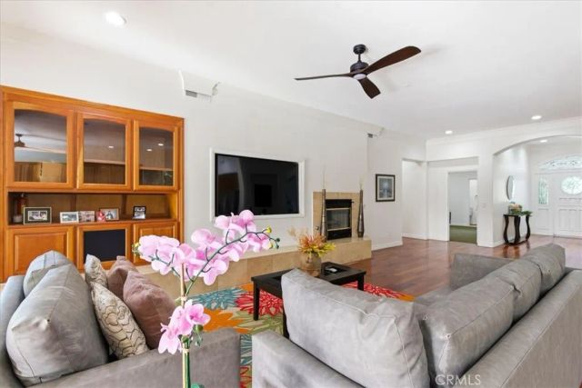 12831 Fairhaven Extention, Santa Ana, CA 92705