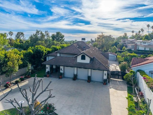 12831 Fairhaven Extention, Santa Ana, CA 92705