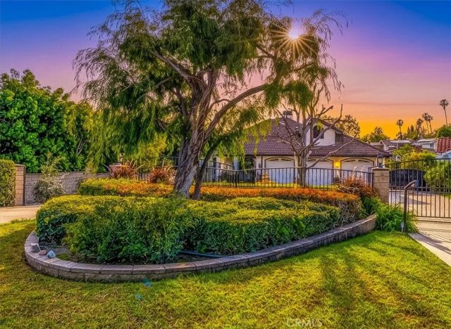 12831 Fairhaven Extention, Santa Ana, CA 92705