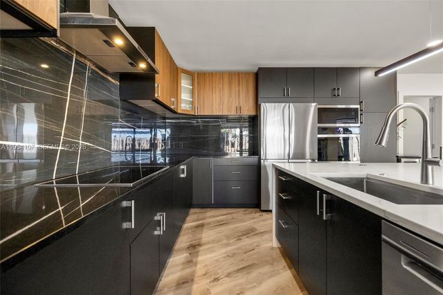 3910 NE 27th Ter, Lighthouse Point, FL 33064