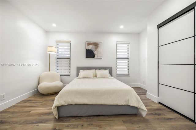 3910 NE 27th Ter, Lighthouse Point, FL 33064