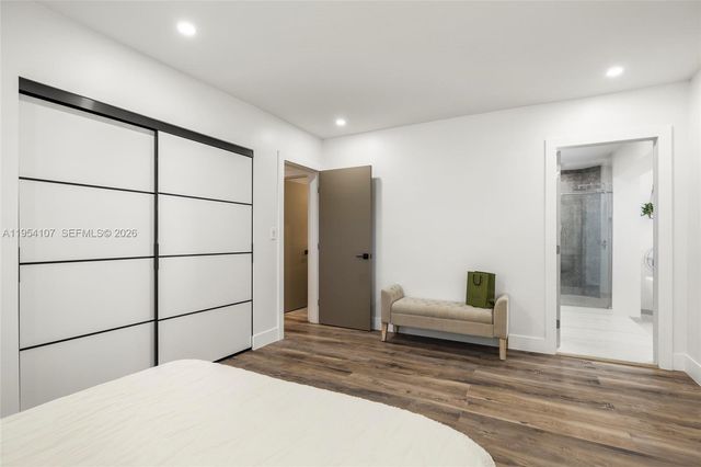 3910 NE 27th Ter, Lighthouse Point, FL 33064