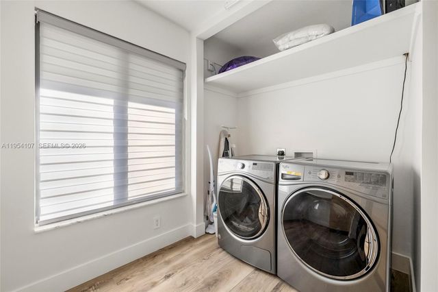 3910 NE 27th Ter, Lighthouse Point, FL 33064