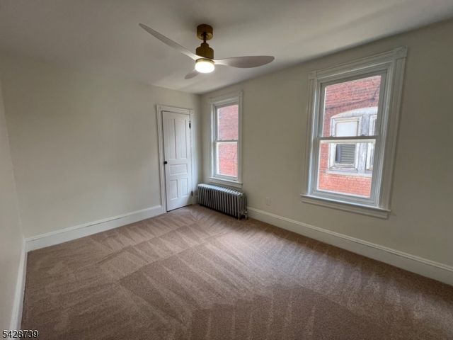 366 Thomas St, Phillipsburg Town, NJ 08865