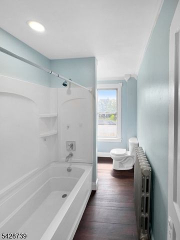 366 Thomas St, Phillipsburg Town, NJ 08865